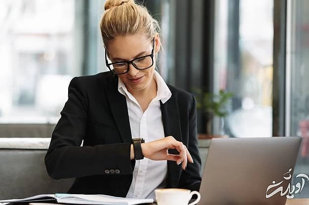 ساعت چپ دست